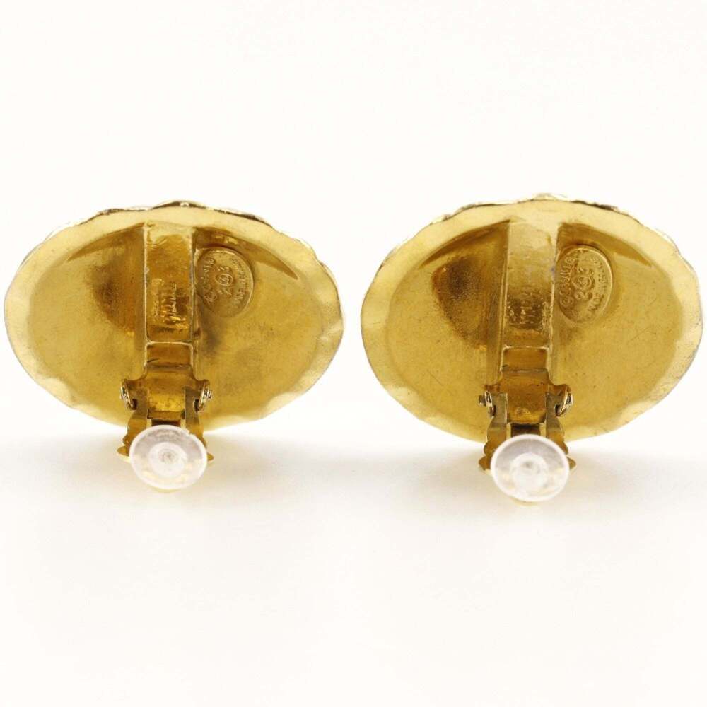 CHANEL Authentic Gold Logo Earrings - Picture 4 of 6